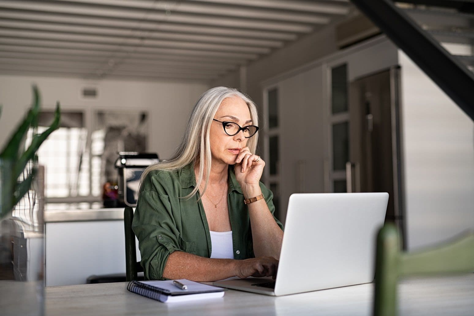 LMS vs. LXP: A complete guide to help you decide what you need