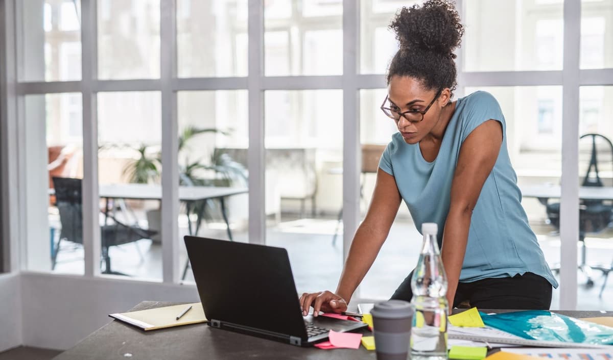 The official year-end performance review checklist