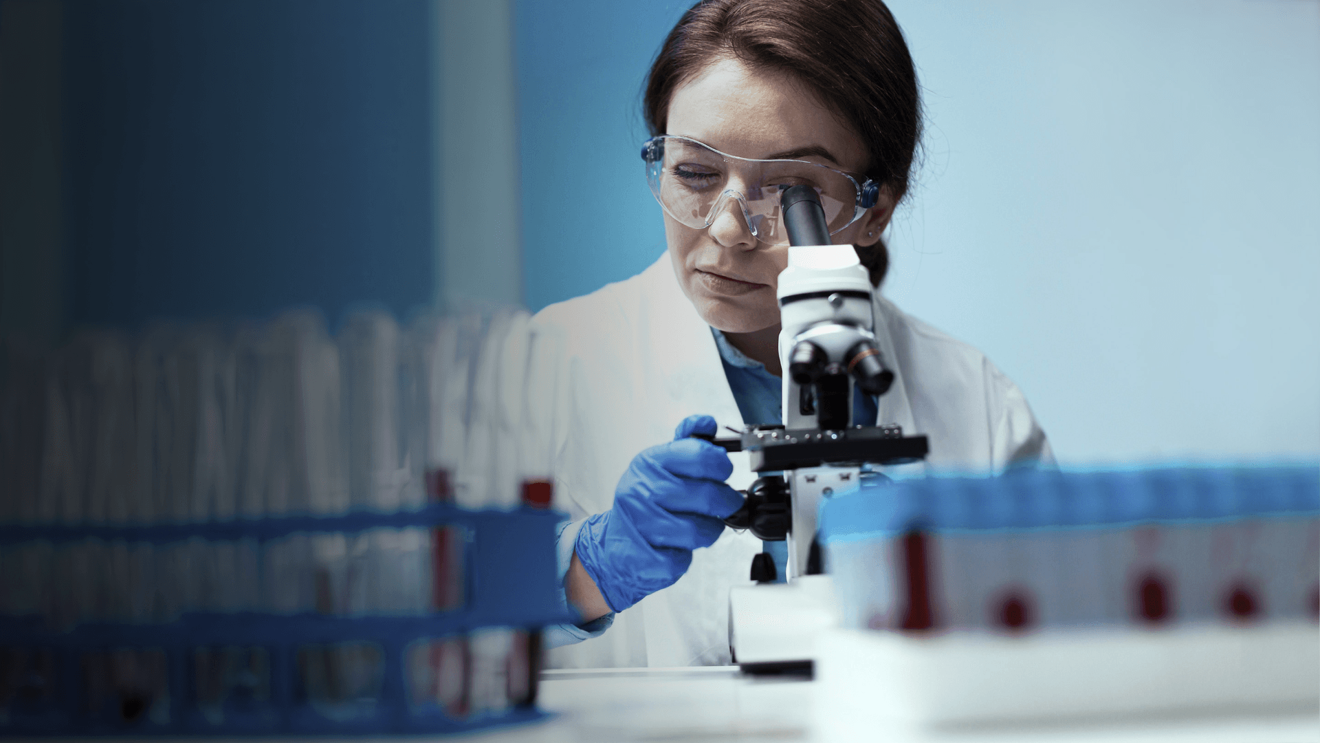 Wie ein führendes Pharma Unternehmen mithilfe der Learning Experience Platform (LXP) von EdCast Upskilling-Initiativen im großen Maßstab umsetzt